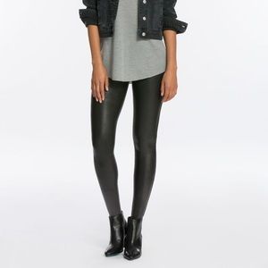 Like New Spanx Faux Leather Leggings